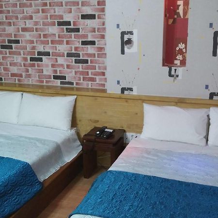 גונסאן Cyber Motel מראה חיצוני תמונה