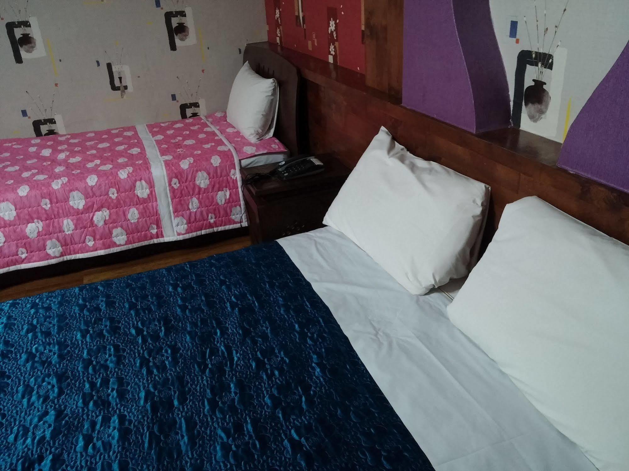 גונסאן Cyber Motel מראה חיצוני תמונה