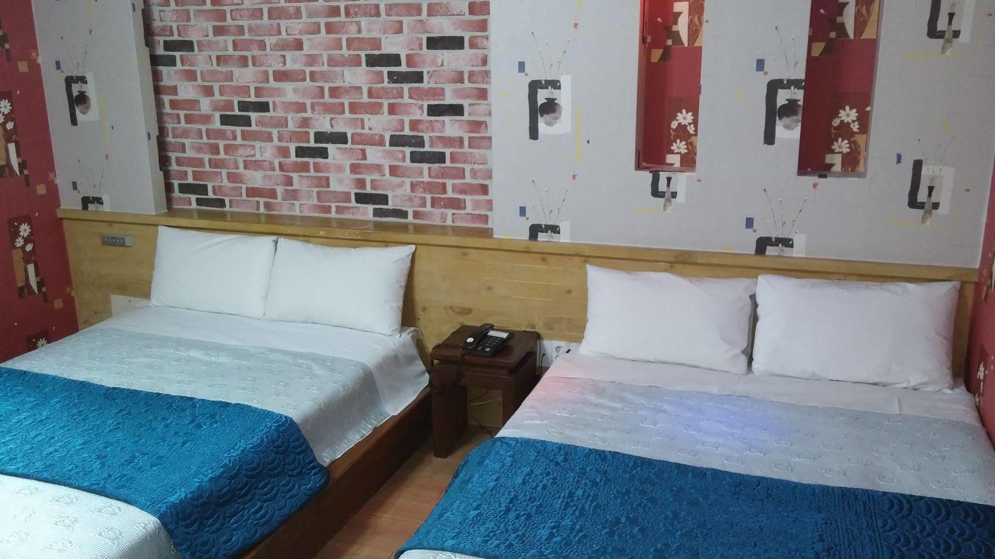 גונסאן Cyber Motel מראה חיצוני תמונה